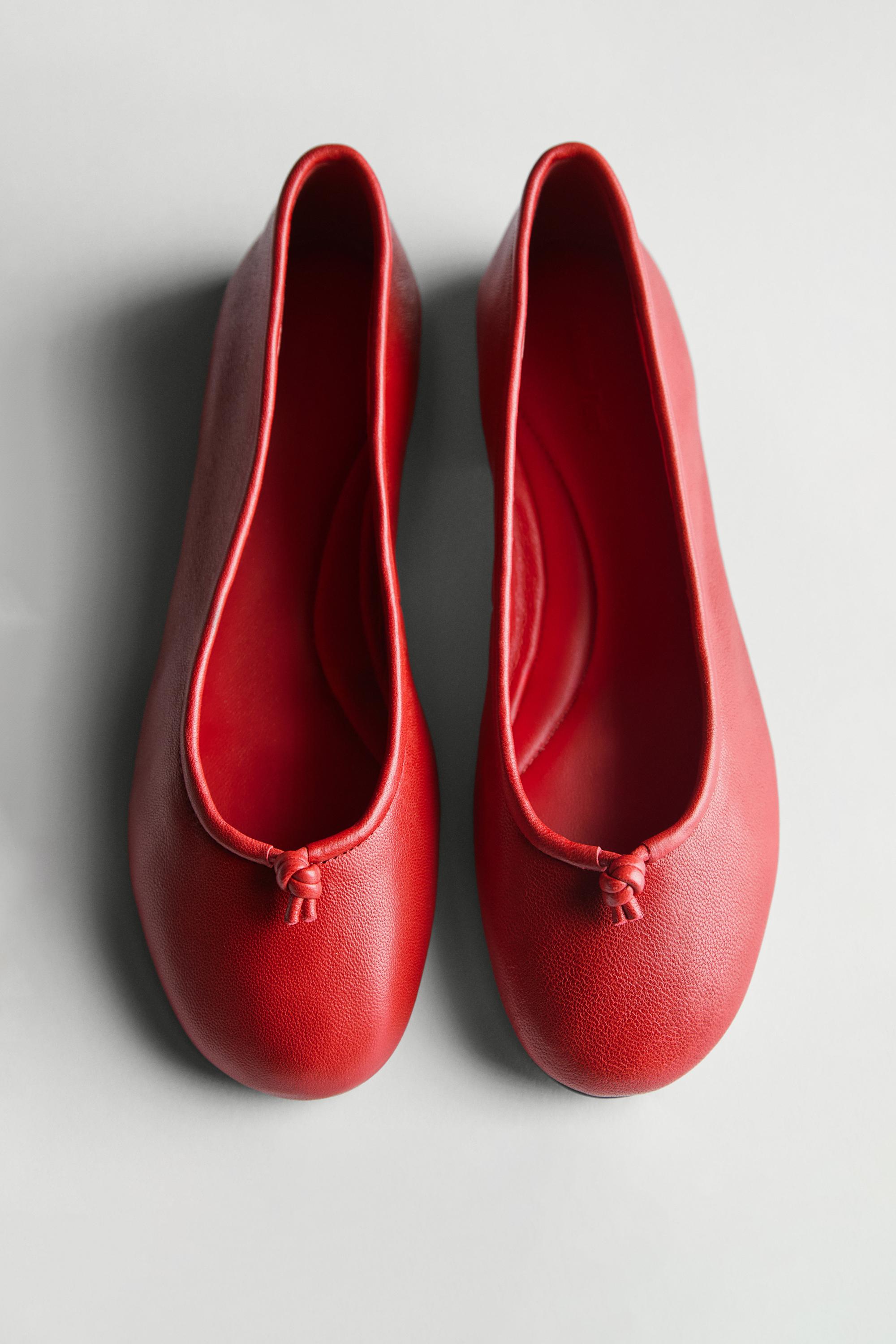 Ballerines en cuir avec nœud